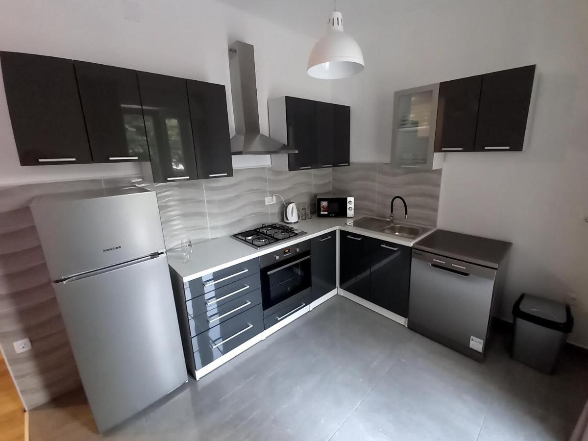 Apartment Lea Mataija نوفي فينودولسكي المظهر الخارجي الصورة