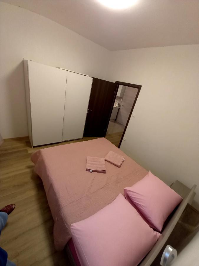 Apartment Lea Mataija نوفي فينودولسكي المظهر الخارجي الصورة