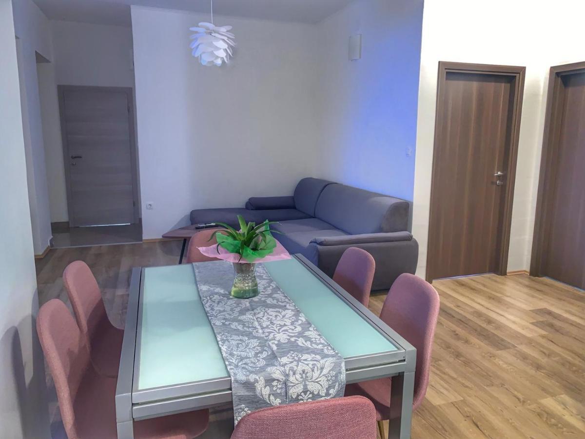 Apartment Lea Mataija نوفي فينودولسكي المظهر الخارجي الصورة