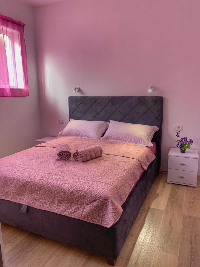 Apartment Lea Mataija نوفي فينودولسكي المظهر الخارجي الصورة