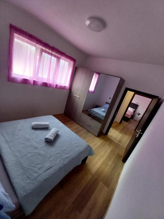 Apartment Lea Mataija نوفي فينودولسكي المظهر الخارجي الصورة